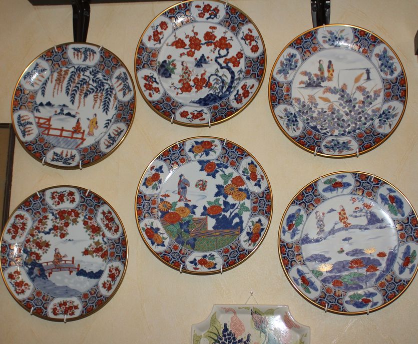 Набор декоративных тарелок